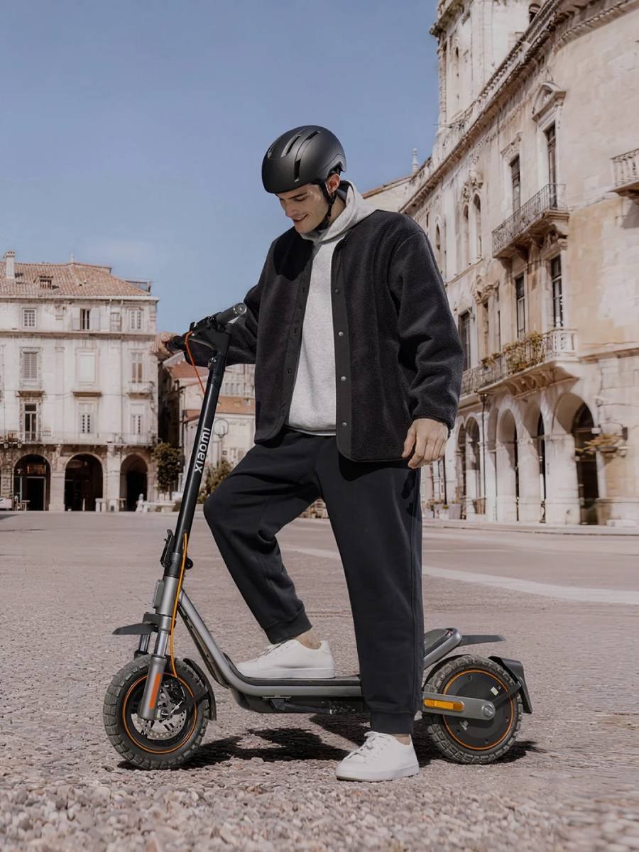 Электросамокат Xiaomi Electric Scooter 6 Pro
